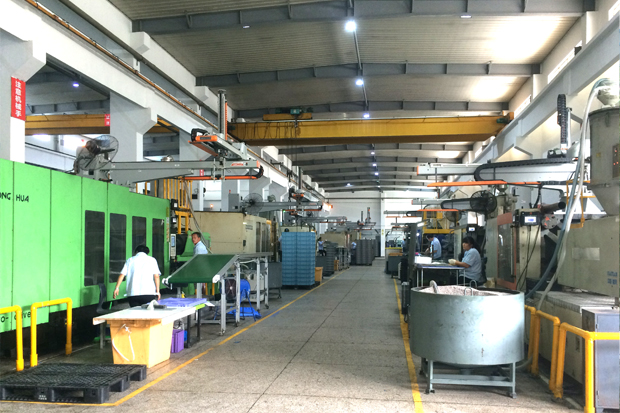 周转箱生产车间